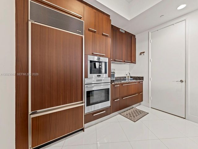 15901 Collins Ave 403, Sunny Isles Beach, FL 33160