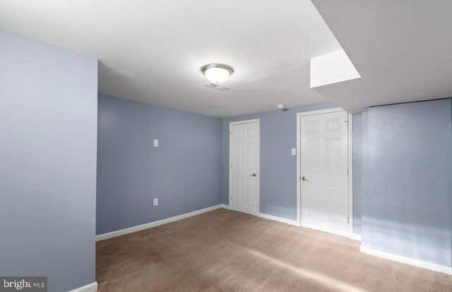 1911 72ND AVE, Philadelphia, PA 19138