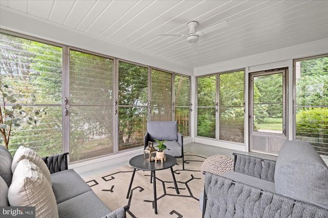 5016 SCARSDALE RD, Bethesda, MD 20816