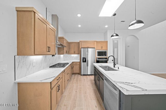 1409 DYLAN Place, El Paso, TX 79928