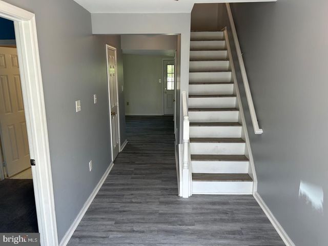 44120 MISTLETOE TER, Ashburn, VA 20147