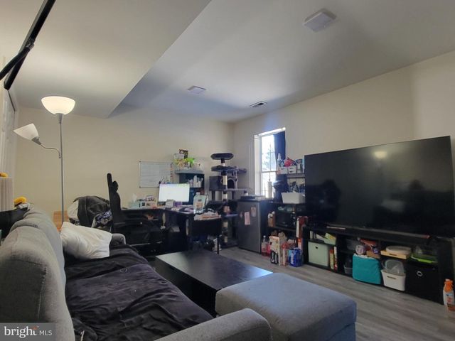 44120 MISTLETOE TER, Ashburn, VA 20147