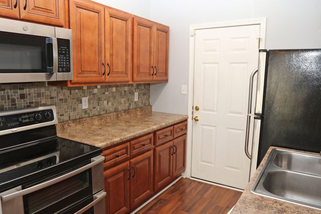 505 Pleasant Pointe Court, Lexington, KY 40517