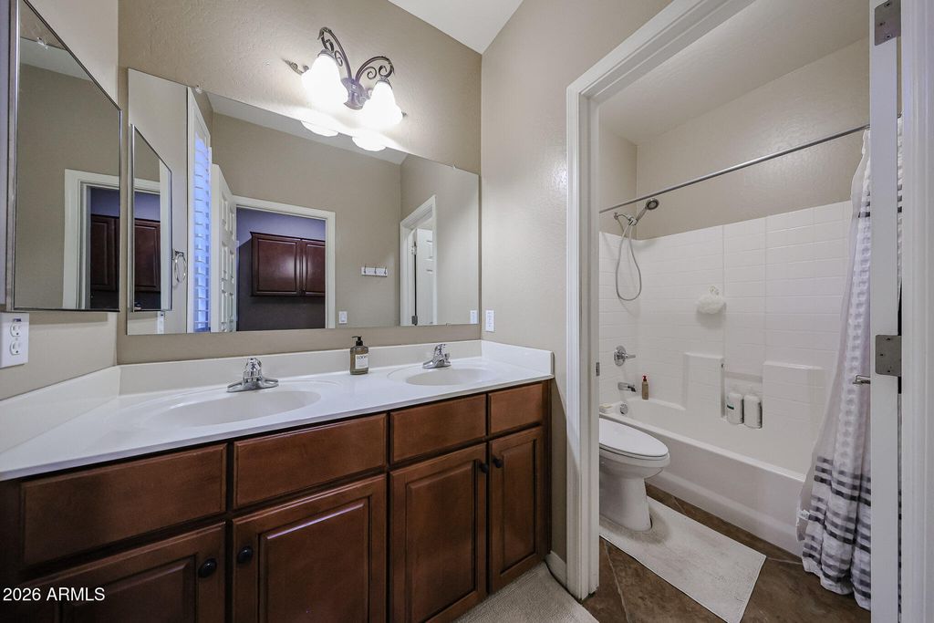 Image 24 of property listing at 22069 E Pecan Drive, Queen Creek, AZ 85142