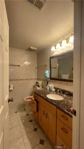 12210 Kerrwood, El Monte, CA 91732