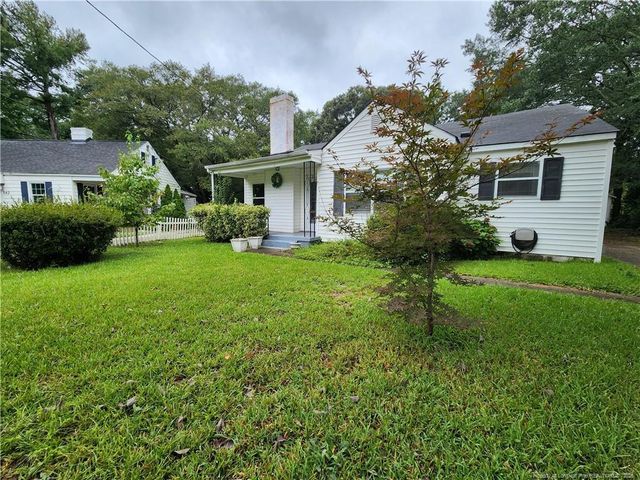 140 W Circle Court, Fayetteville, NC 28301