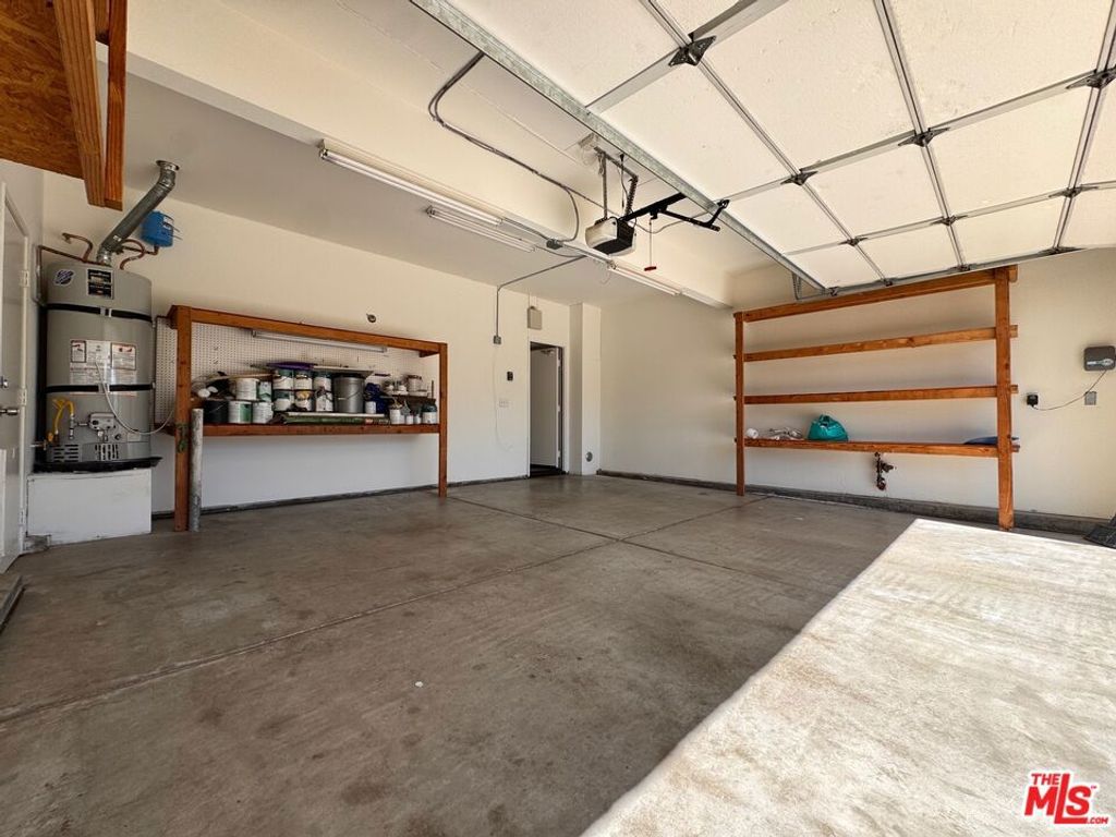 Image 29 of property listing at 43740 Calabro Street, Temecula, CA 92592