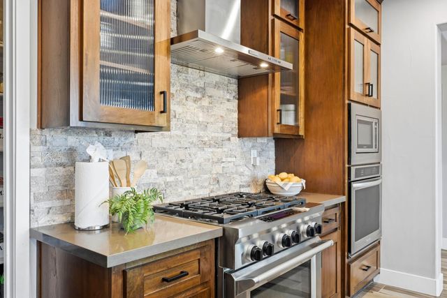 1607 Redmond Dr, Rocklin, CA 95765