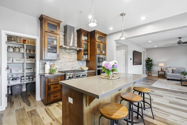 1607 Redmond Dr, Rocklin, CA 95765