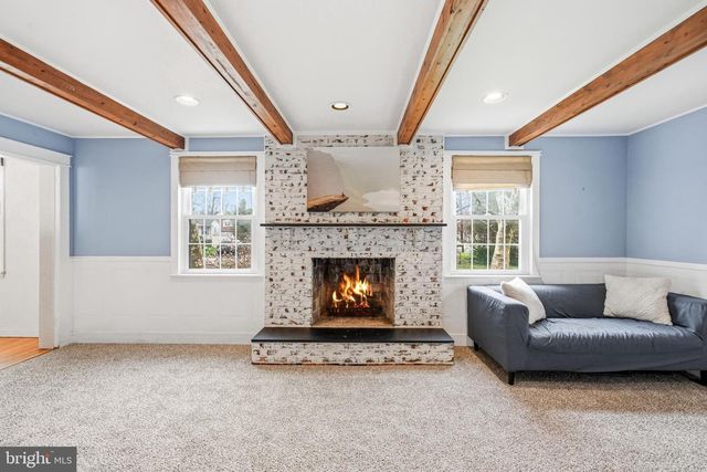 3 SAINT DAVIDS RD, Cherry Hill, NJ 08002