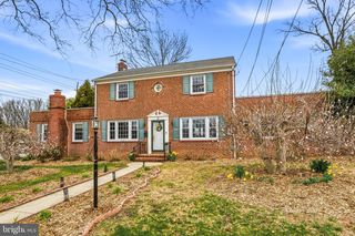 3 SAINT DAVIDS RD, Cherry Hill, NJ 08002