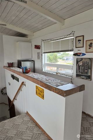 381 Ocean Shores Boulevard NW, Ocean Shores, WA 98569