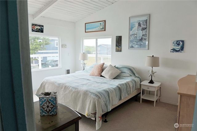 381 Ocean Shores Boulevard NW, Ocean Shores, WA 98569