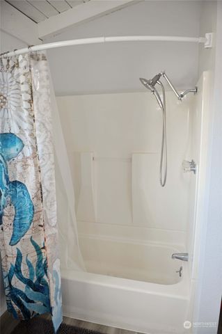 381 Ocean Shores Boulevard NW, Ocean Shores, WA 98569