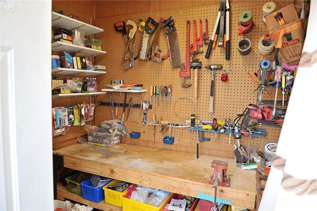 381 Ocean Shores Boulevard NW, Ocean Shores, WA 98569