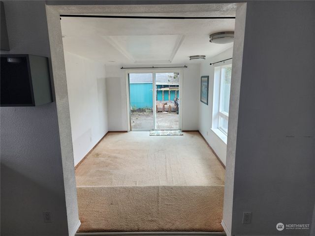 381 Ocean Shores Boulevard NW, Ocean Shores, WA 98569