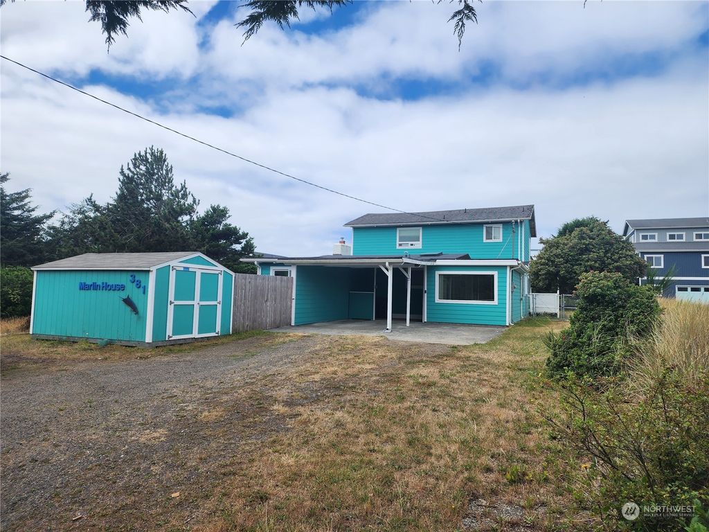 381 Ocean Shores Boulevard NW, Ocean Shores, WA 98569