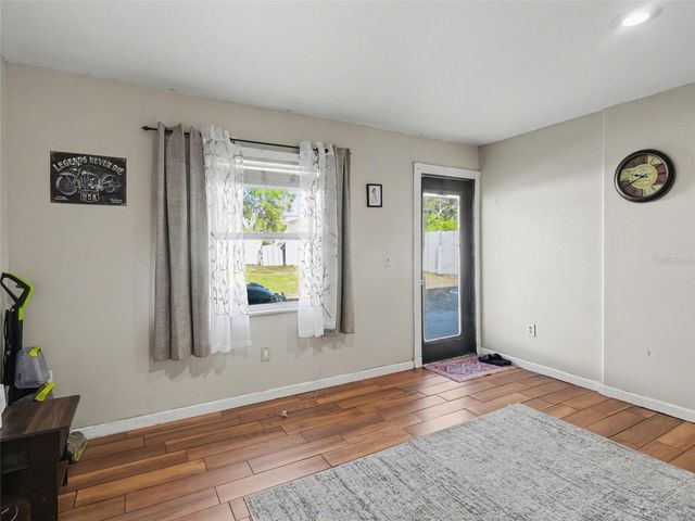 2737 JAY PLACE 4, Sarasota, FL 34235