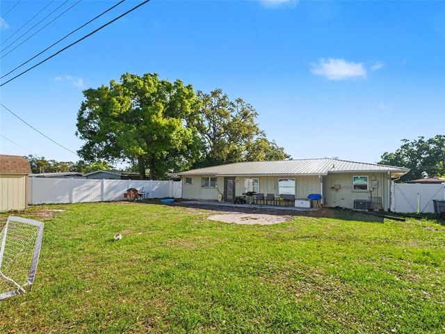 2737 JAY PLACE 4, Sarasota, FL 34235