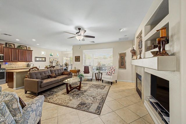 41975 W ELLINGTON Lane, Maricopa, AZ 85138