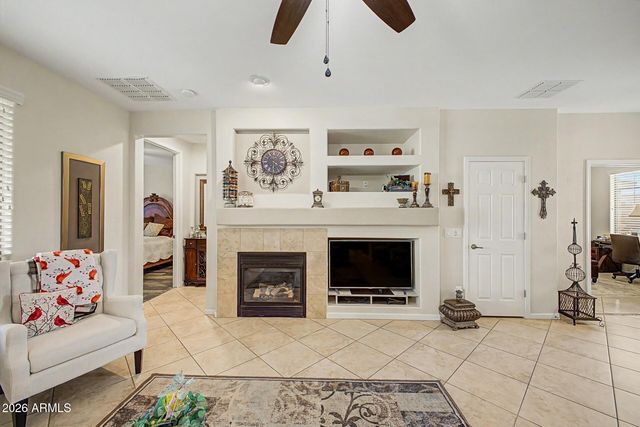 41975 W ELLINGTON Lane, Maricopa, AZ 85138