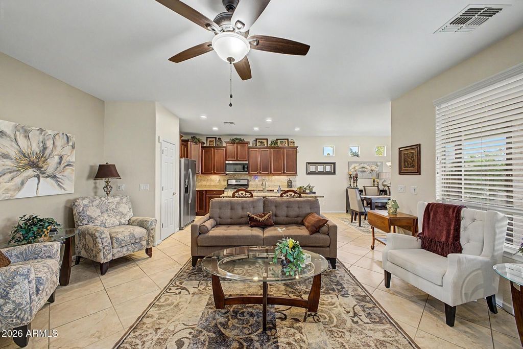 41975 W ELLINGTON Lane, Maricopa, AZ 85138 — photo 5