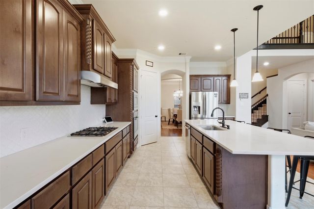 13929 North Lake Branch Lane, Houston, TX 77044