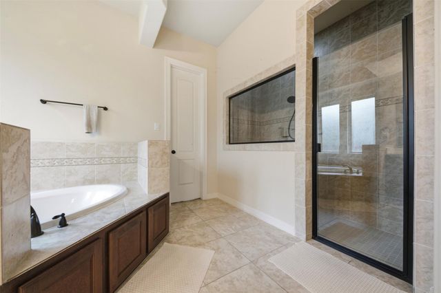 13929 North Lake Branch Lane, Houston, TX 77044