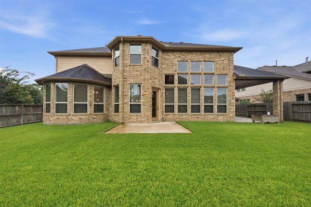 13929 North Lake Branch Lane, Houston, TX 77044