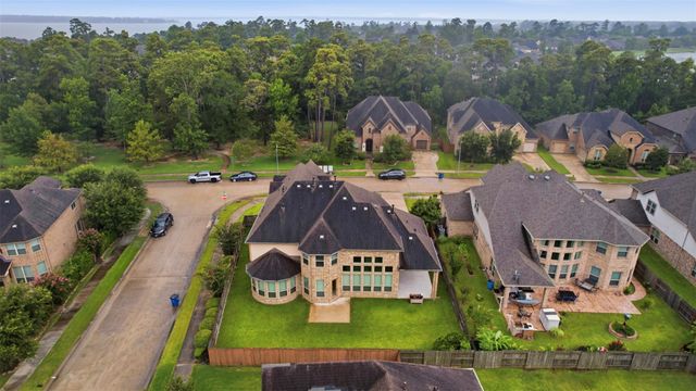 13929 North Lake Branch Lane, Houston, TX 77044