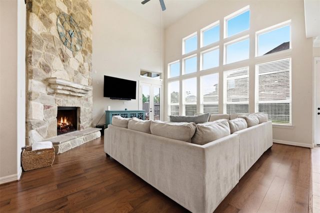 13929 North Lake Branch Lane, Houston, TX 77044