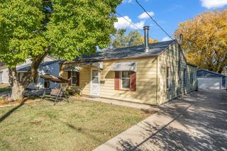 1905 Searle Street, Des Moines, IA 50317