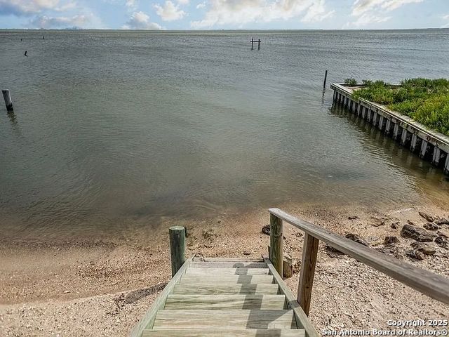 112 Wedig, Port Lavaca, TX 77979