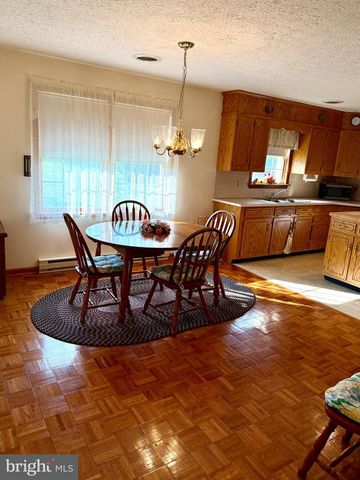 5165 GREENVILLAGE ROAD, Chambersburg, PA 17202