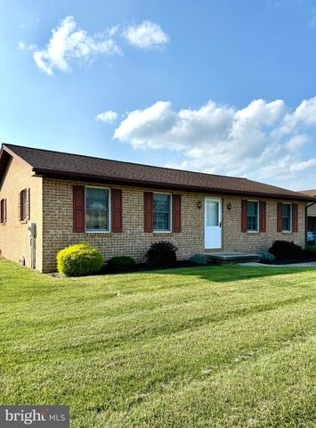 5165 GREENVILLAGE ROAD, Chambersburg, PA 17202