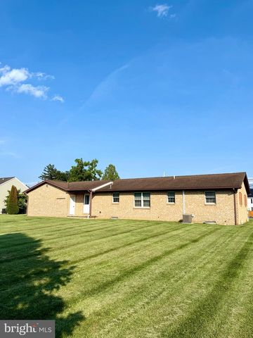 5165 GREENVILLAGE ROAD, Chambersburg, PA 17202