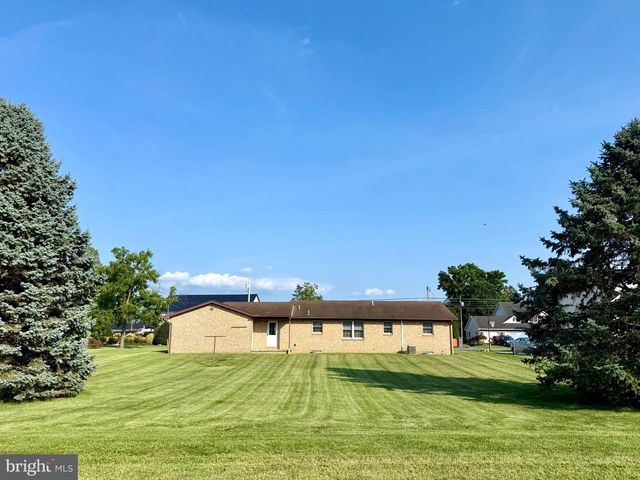 5165 GREENVILLAGE ROAD, Chambersburg, PA 17202