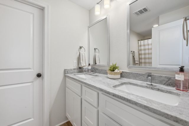 507 N Logan Avenue, Bryan, TX 77803
