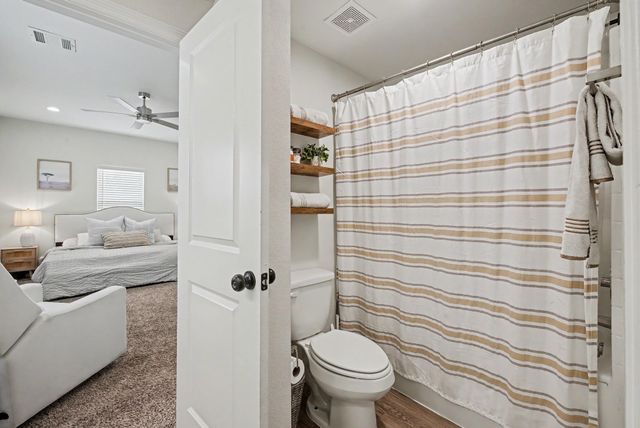 507 N Logan Avenue, Bryan, TX 77803