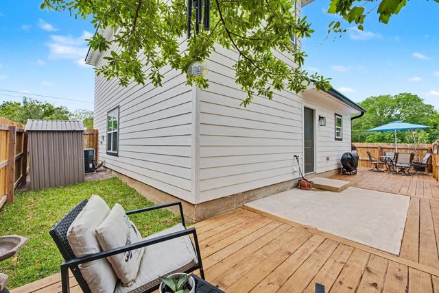 507 N Logan Avenue, Bryan, TX 77803
