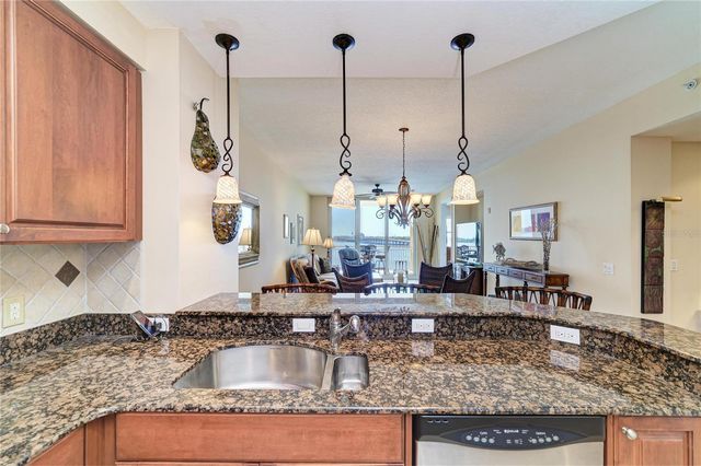 611 RIVIERA DUNES WAY 403, Palmetto, FL 34221