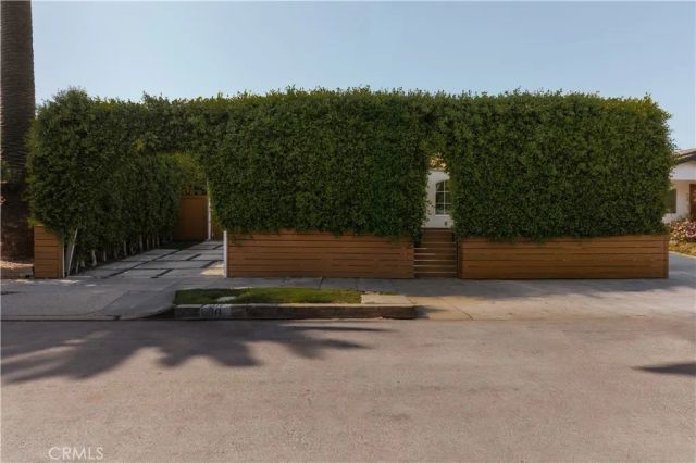 1111 S Plymouth Boulevard, Los Angeles, CA 90019