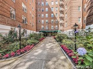 247 Parkview Avenue 6P, Bronxville, NY 10708