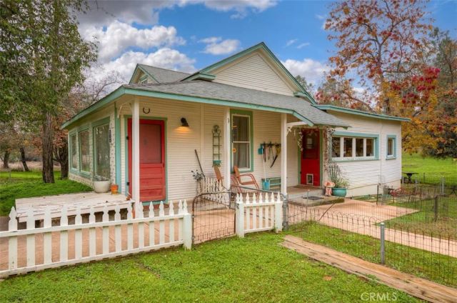915 Long Bar, Oroville, CA 95966