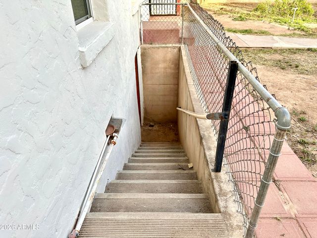 591 W CENTRAL Avenue, Coolidge, AZ 85128