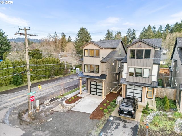 8206 Sw 46th Ave, Portland, OR 97219