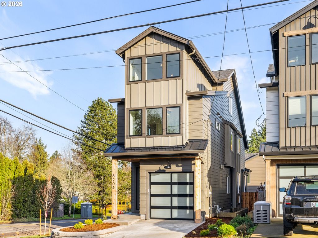 8206 Sw 46th Ave, Portland, OR 97219