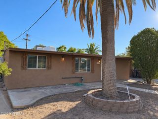 1701 W Root Lane, Tucson, AZ 85705