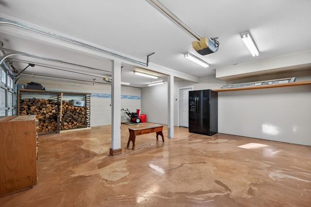 4381 Lakeridge Dr, Pollock Pines, CA 95726