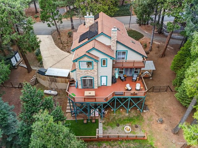 4381 Lakeridge Dr, Pollock Pines, CA 95726